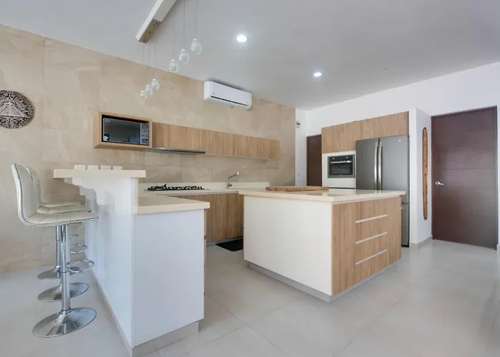 1 Mi To Beach: Luxe W/ Pool * Playa del Carmen