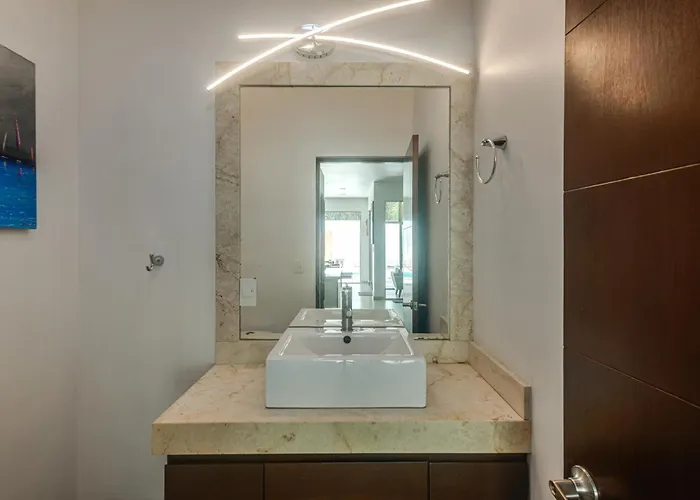 1 Mi To Beach: Luxe W/ Pool * Playa del Carmen