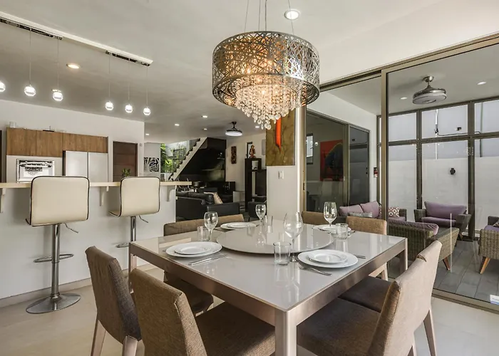 1 Mi To Beach: Luxe W/ Pool Hébergement de vacances Playa del Carmen