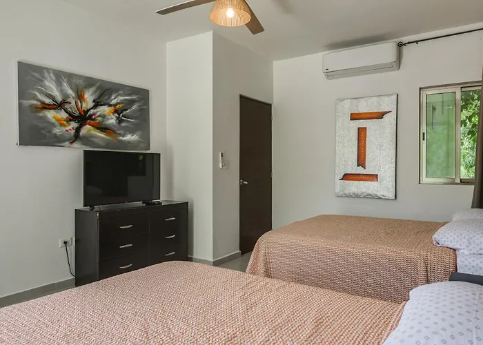 1 Mi To Beach: Luxe W/ Pool Playa del Carmen